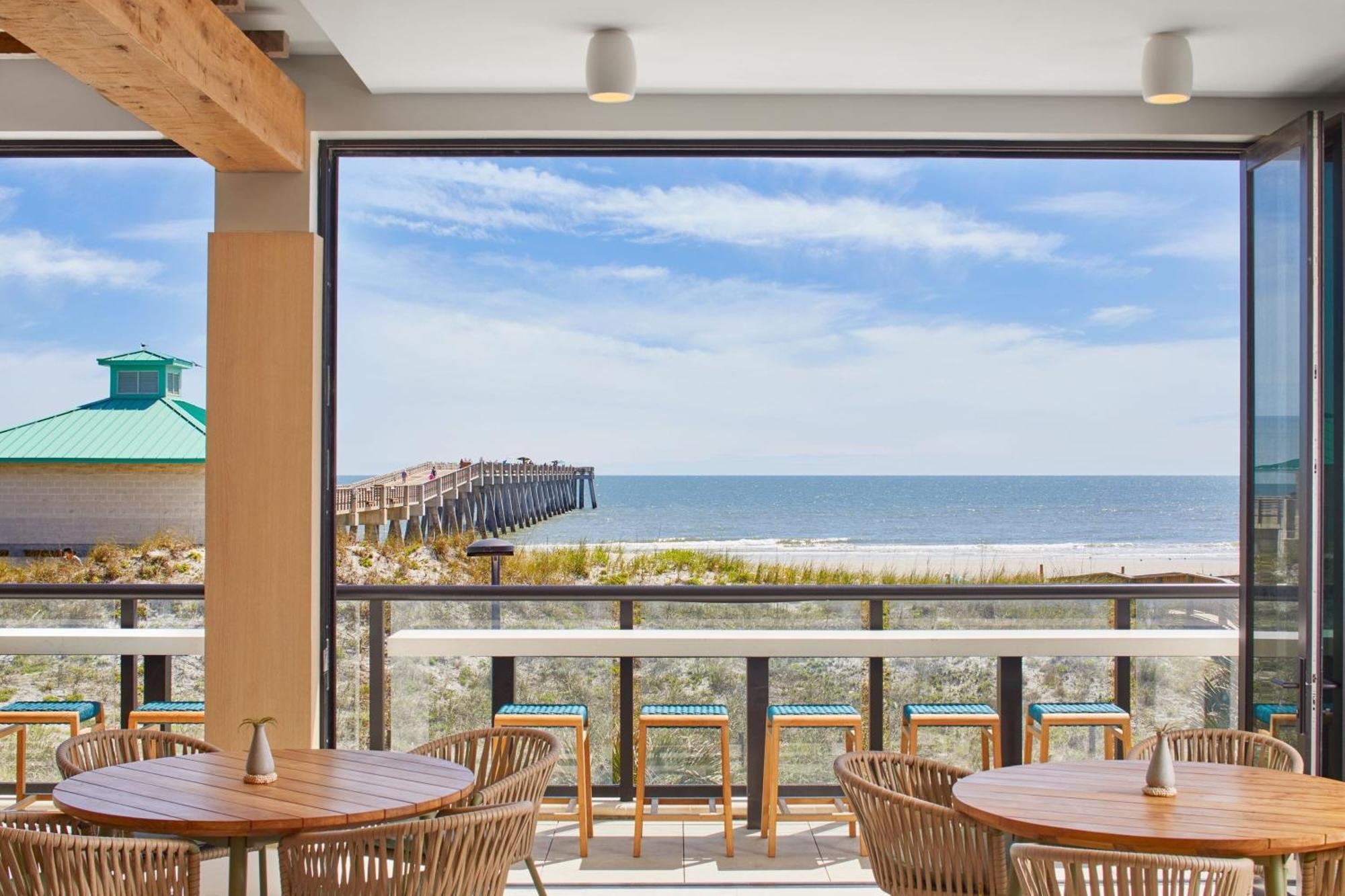 Springhill Suites By Marriott Jacksonville Beach Oceanfront Buitenkant foto